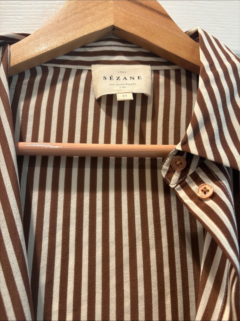 SEZANE SILK STRIPED CROPPED BUTTON DOWN- size 34 - Picture 2 of 5